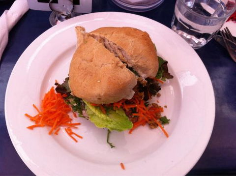 My Rainbow-Dreams Vegetarian Cafe - Sydney 4u 0