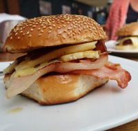Huskisson Bakery  Cafe - Sydney 4u