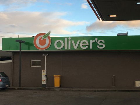 Oliver's Goulburn - Sydney 4u 0