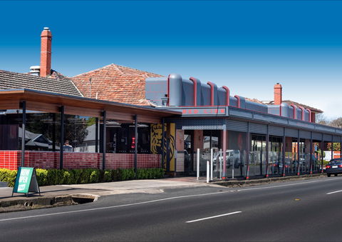 The Red Lion - Sydney 4u 1