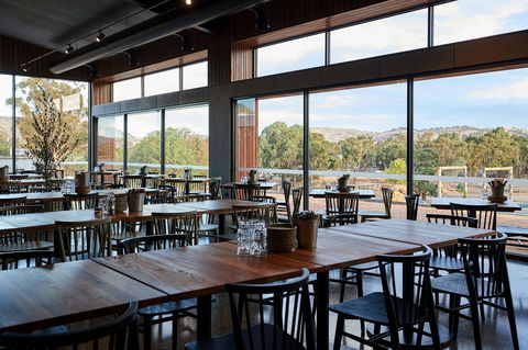 Fowles Wine - Sydney 4u 2