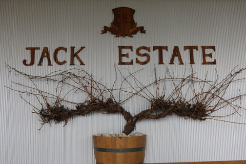 Jack Estate - Sydney 4u 0