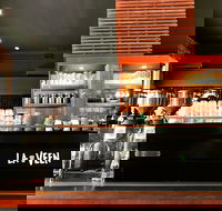 La Veen Coffee and Kitchen - Sydney 4u