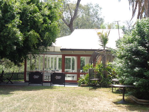 The Artesian Gardens Restaurant - Sydney 4u 1