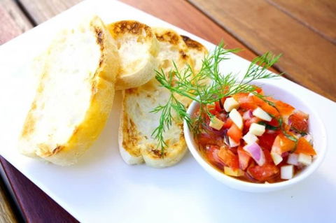 Benowa Tavern - Benowa - Sydney 4u 0