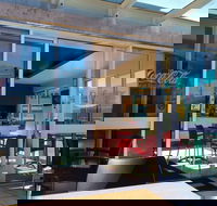 Pete's Upton St. Brasserie - Sydney 4u
