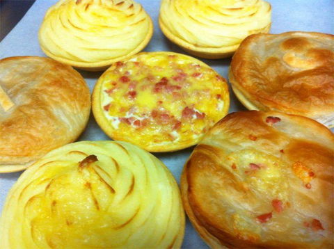 Pie Time - Springfield - Accommodation Sydney 0