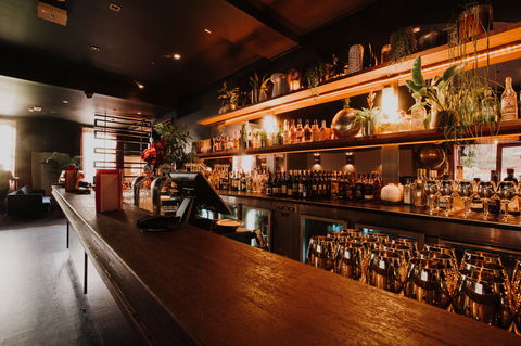 The Golden Sheaf - Accommodation Sydney 1