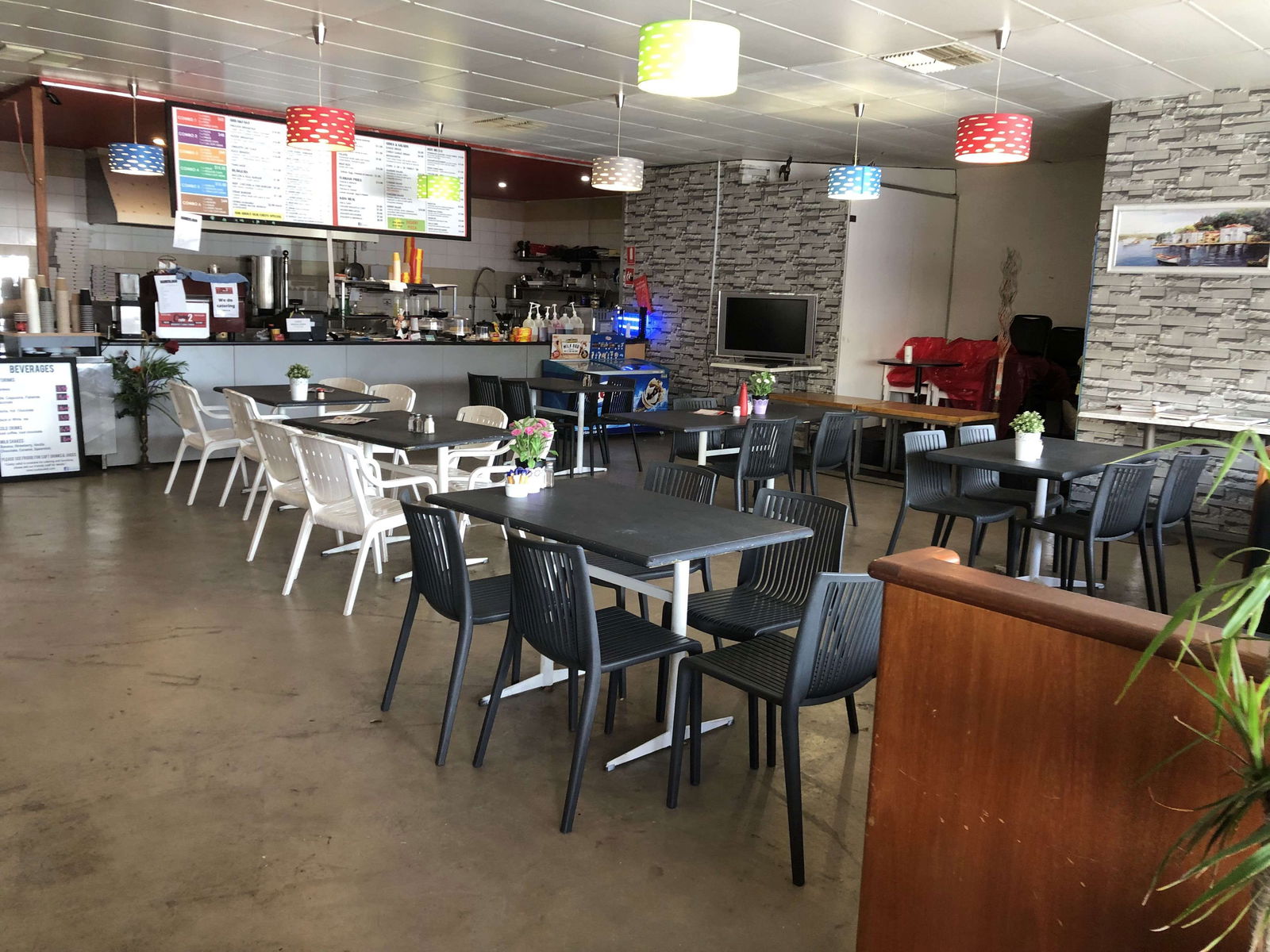 Coolbellup WA Sydney 4u