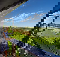 Mt Lofty Ranges Vineyard - Sydney 4u