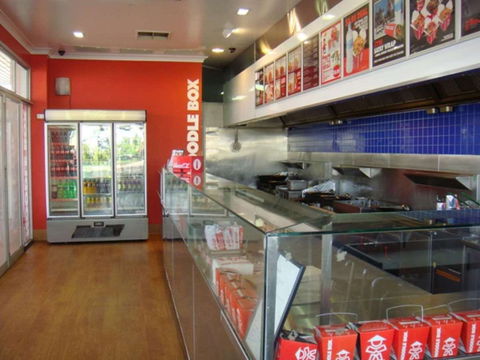 Noodle Box Rockhampton - Rockhampton - Sydney 4u 0
