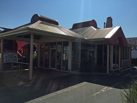Fergusson Winery & Restaurant - Sydney 4u 0