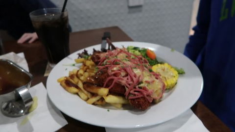 Palm & Pawn - Sydney 4u 0