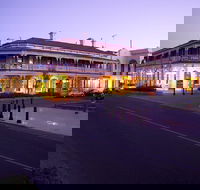 Jens Town Hall Hotel - Sydney 4u