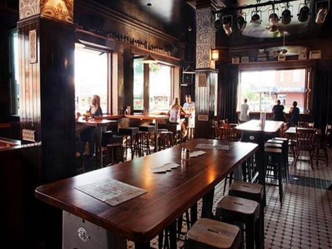 Mary G's - Sydney 4u 0