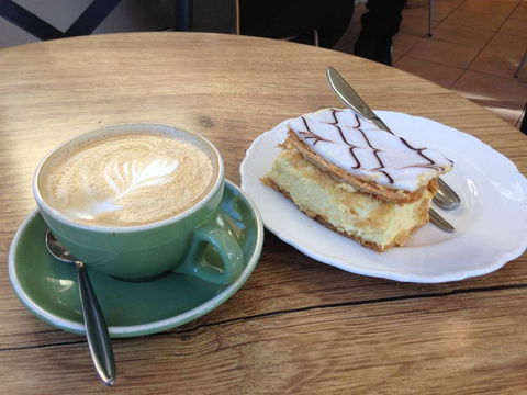 The Conservatory Cafe - Accommodation Sydney 0