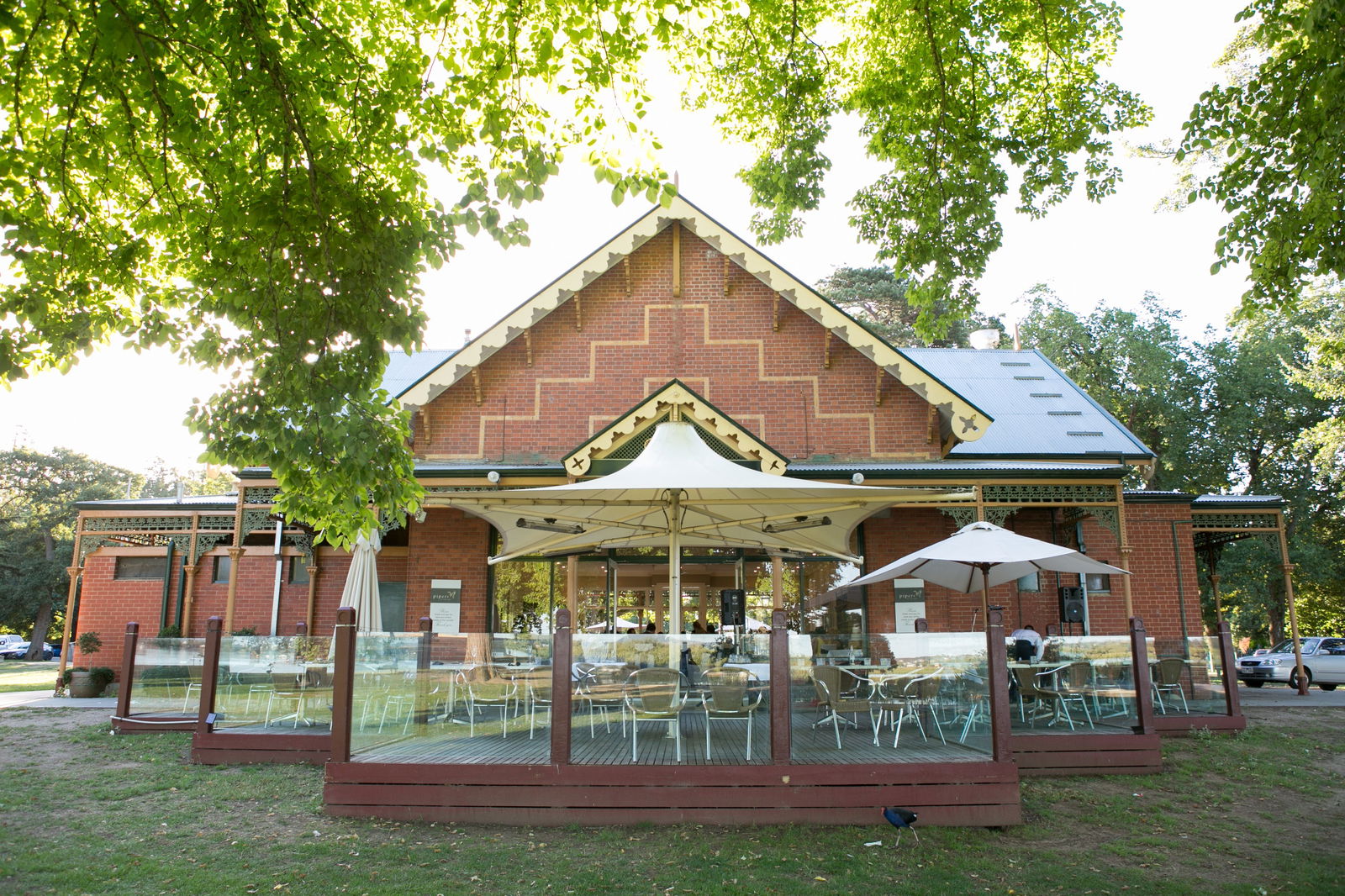 Lake Wendouree VIC Sydney 4u
