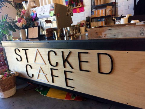 Stacked Cafe - Sydney 4u 0