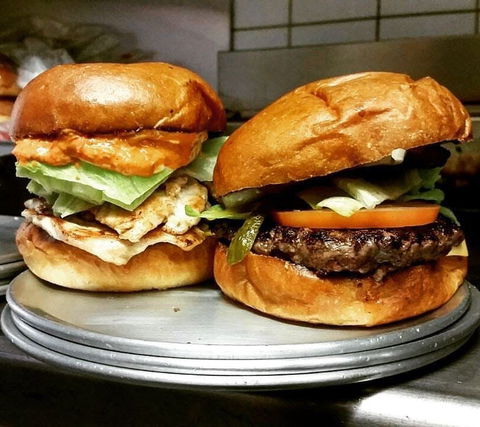 The Feedbag Burger Restaurant - Sydney 4u 0