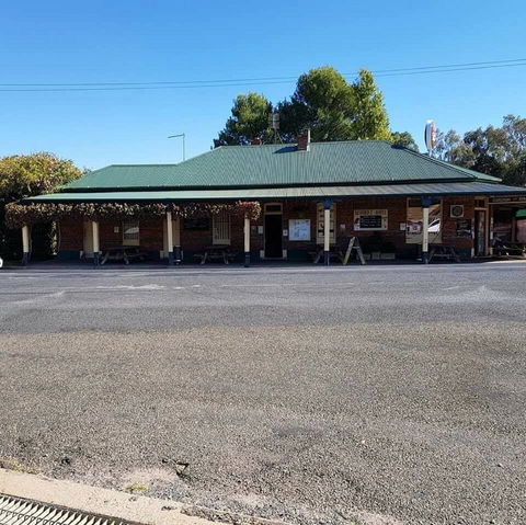 Wombat Hotel - Sydney 4u 1