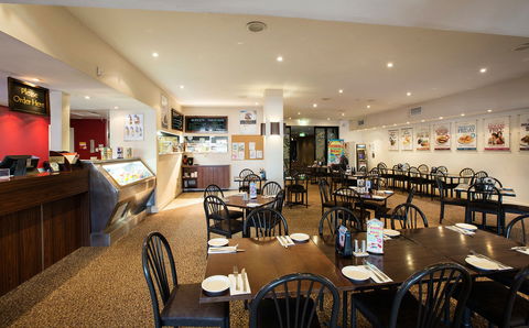 Palm Beach Hotel - Sydney 4u 0