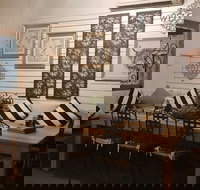 DJ's on Neill Cafe - Accommodation Sydney