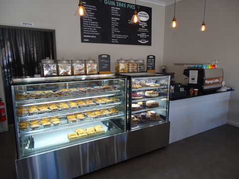 Gum Tree Pies - Accommodation Sydney 1