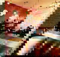 Straight Up Coffee  Food - Accommodation Sydney