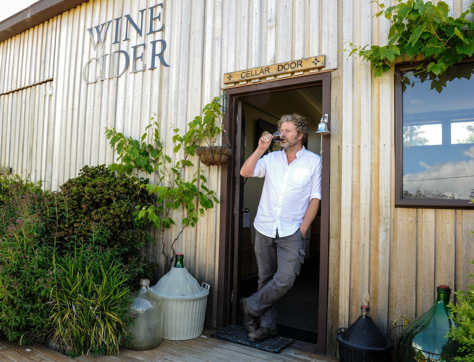 Swan Point TAS Accommodation Sydney