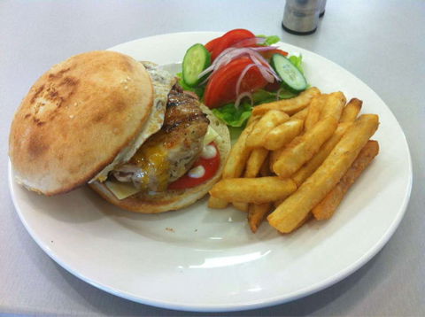 Francesco's Cafe & Bar - Accommodation Sydney 0