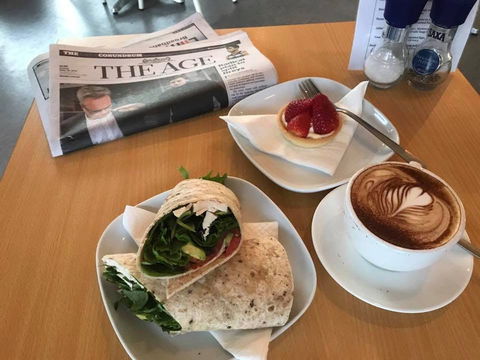 Julian's Kitchen - Sydney 4u 0