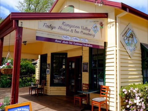 Kangaroo Valley Fudge House And Ice Creamery - Sydney 4u 0