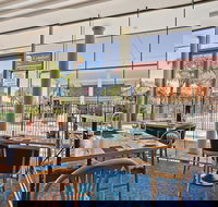 Comfort Inn Blue Lagoon Sails Restaurant - Sails Restaurant Closed Until Further Notice - Sydney 4u