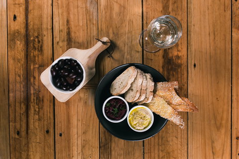 Table 88 - Accommodation Sydney 0