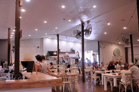 The Woolshed Yallah - Sydney 4u 1