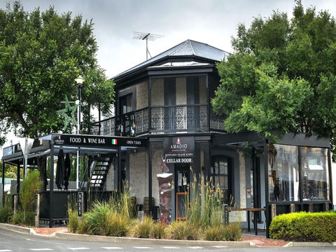 Amadio Wines Kangaroo Island Cellar Door - Accommodation Sydney 0
