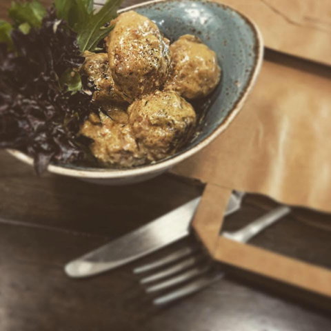 Mr Hibbert’s - Accommodation Sydney 0