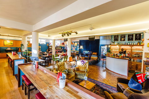 Aunty Ed's Restaurant And Bar - Sydney 4u 2