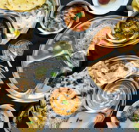 Sai Cloves - Accommodation Sydney