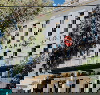 Grand Hotel Portarlington - Sydney 4u