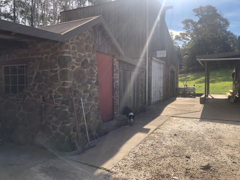 Wilmot Hills Orchard & Distillery - Sydney 4u 1