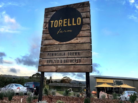 Torello Farm - Sydney 4u 0