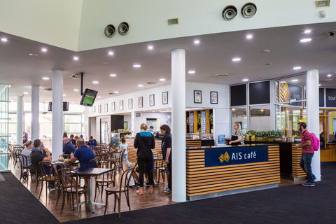 AIS Cafe - Sydney 4u 2