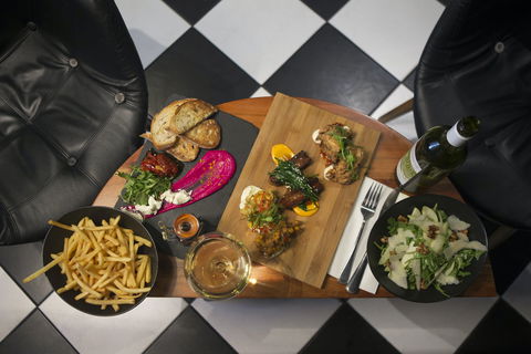 Amani Bar & Kitchen - Accommodation Sydney 0