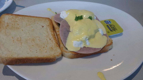 Regal Crown - Como - Accommodation Sydney 0