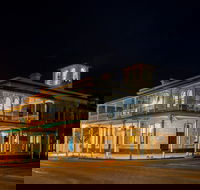 Royal Oak Hotel Penola - Sydney 4u