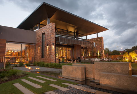 Junction Moama - Sydney 4u 1