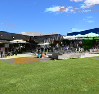 Retro Lane Cafe and Youth Space - Accommodation Sydney