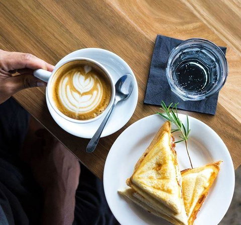 Benjamin's Kitchen - Accommodation Sydney 7