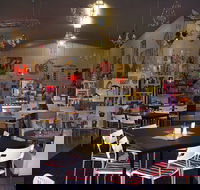Noelene's Book Cafe - Sydney 4u